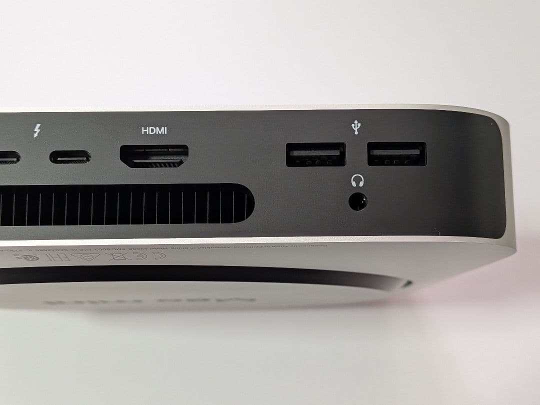 新品同様 Apple Mac mini M2 8GB/256GB