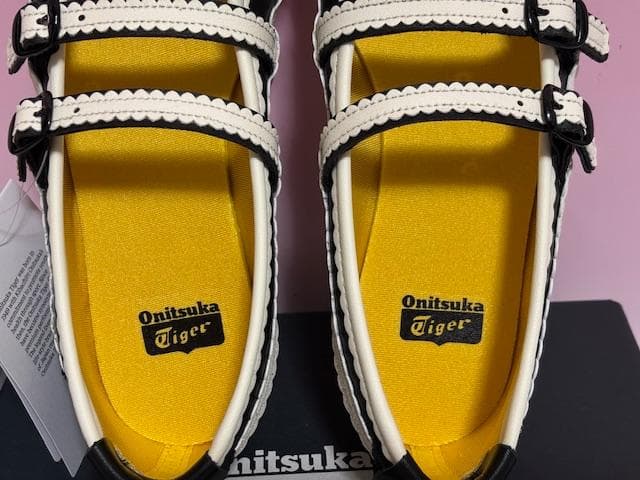 Onitsuka Tiger MEXICO 66 TGRS 23cm 新品未使用