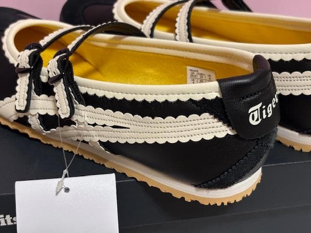 Onitsuka Tiger MEXICO 66 TGRS 23cm 新品未使用