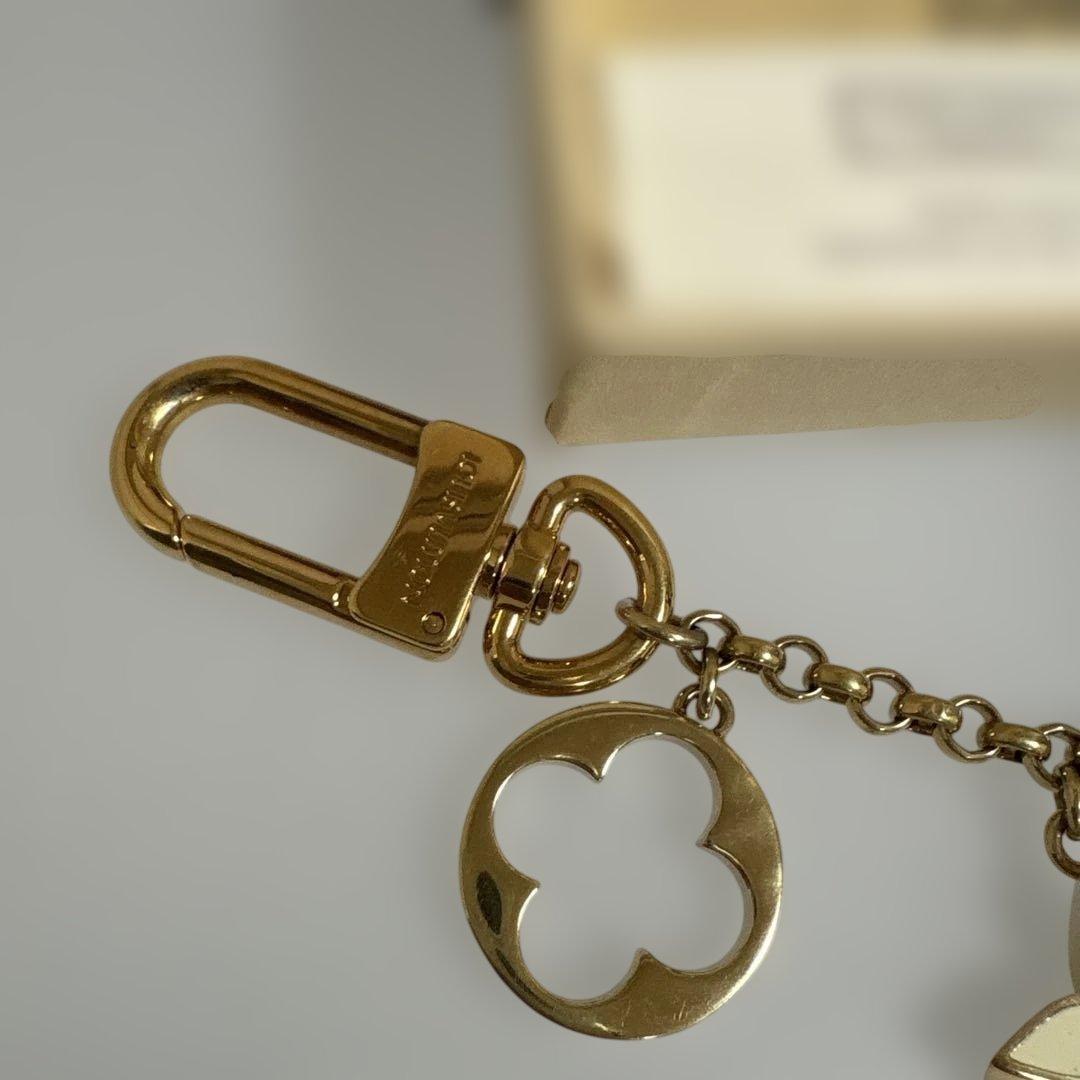 ルイヴィトン バックチャーム　チェーンフルール ドゥ モノグラム