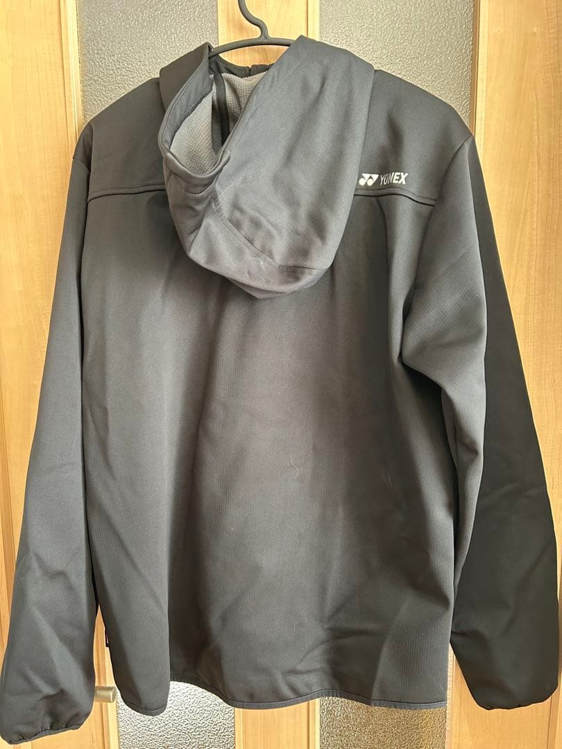 YONEX フード付きジャケット ブラックヒートカプセル　Oサイズ