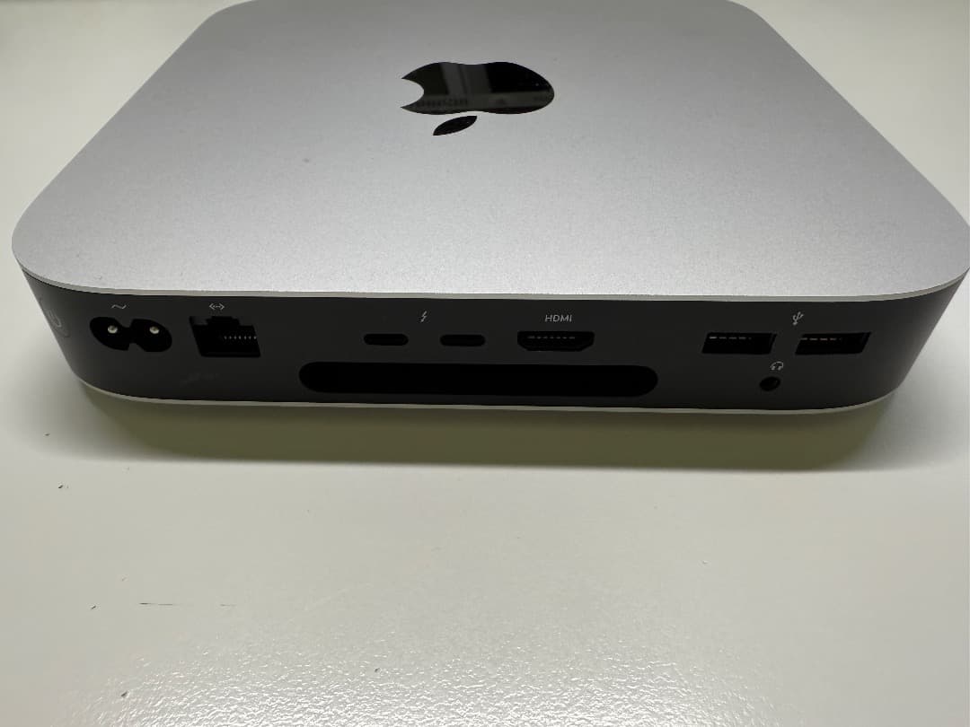 Mac mini (M1, 2020) 　8GB RAM