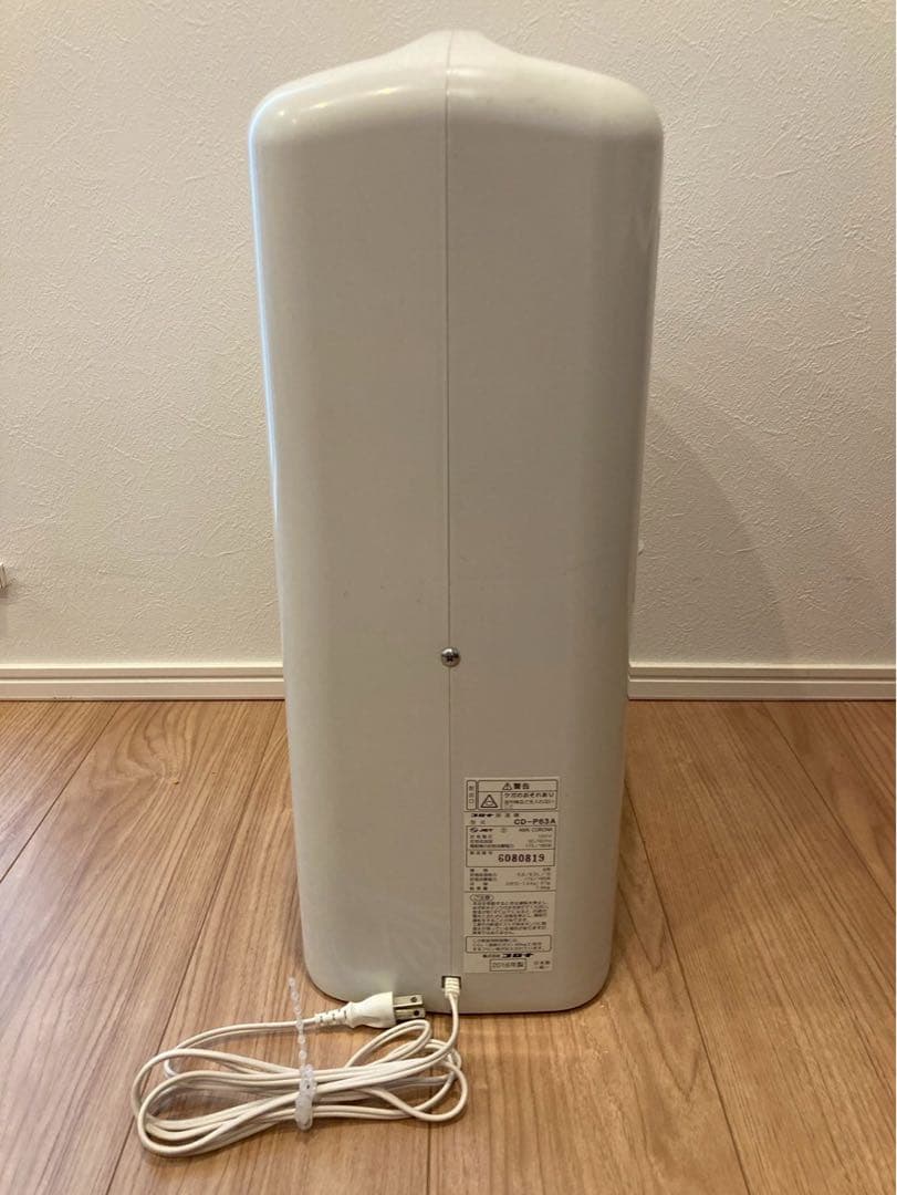 【ジメジメ梅雨に】CORONA除湿器（良品:使用回数2回）