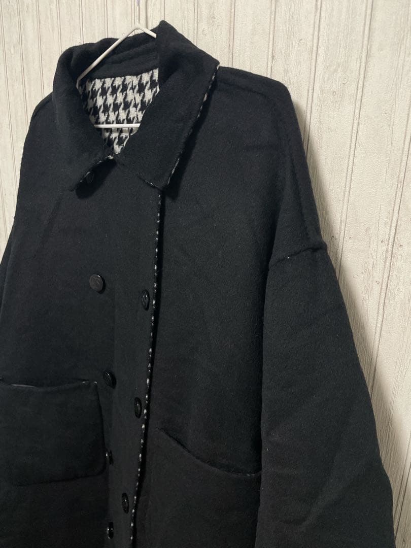 【完売品】Tnewties 口角にほくろがある彼女リバーシブルコート黒Mウール混