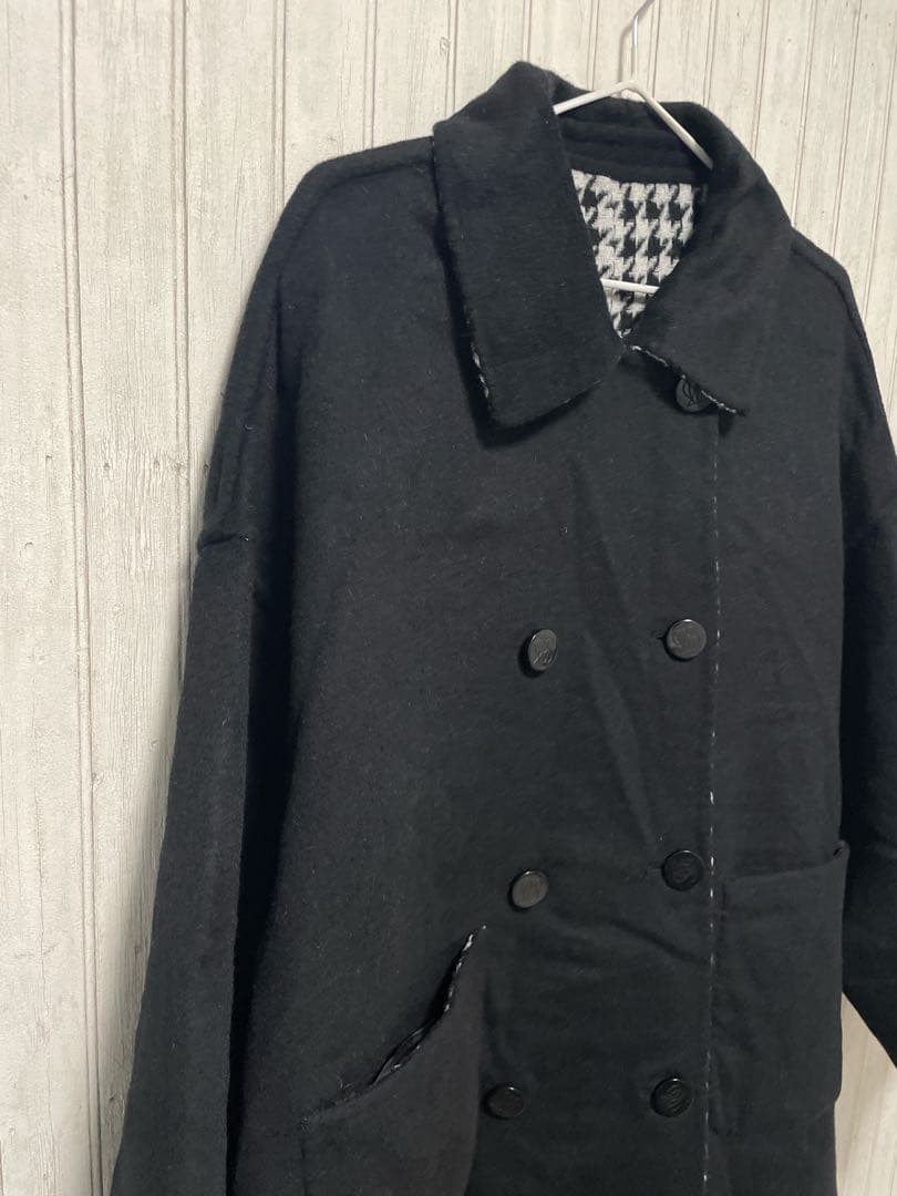 【完売品】Tnewties 口角にほくろがある彼女リバーシブルコート黒Mウール混