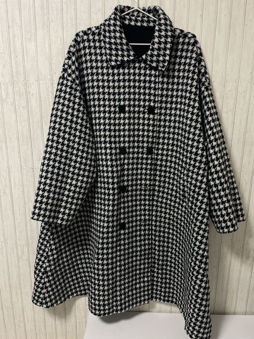 【完売品】Tnewties 口角にほくろがある彼女リバーシブルコート黒Mウール混