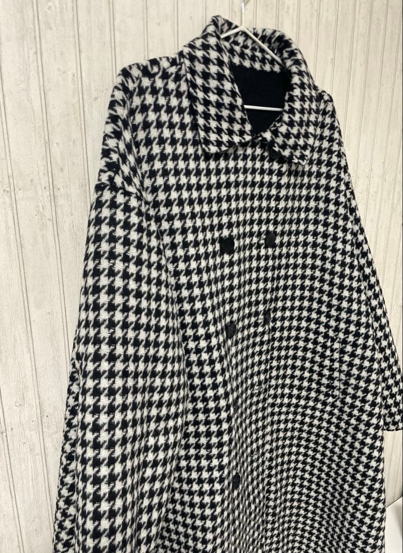 【完売品】Tnewties 口角にほくろがある彼女リバーシブルコート黒Mウール混