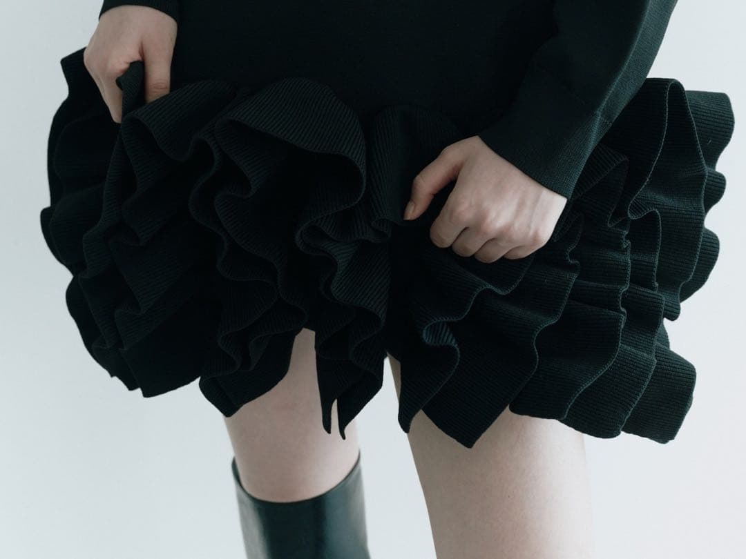 ハイアンドHIAND Ruffled-Hem Polo Dress