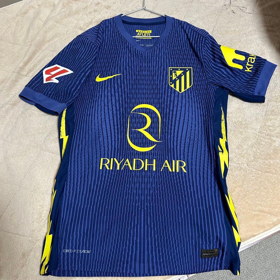 25-26アトレティコ・マドリードオーセンティックユニフォーム　グリーズマン