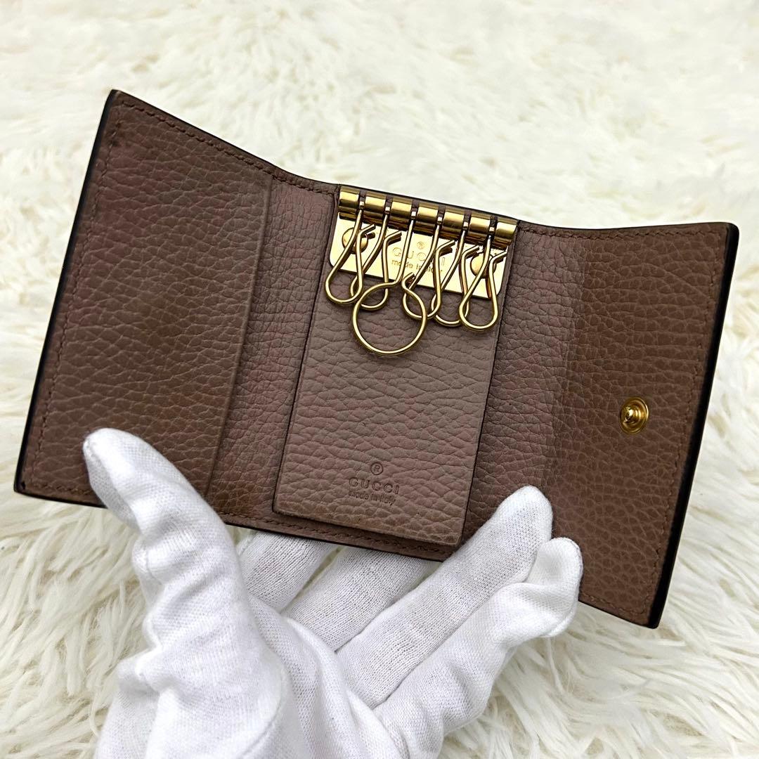 【美品】GUCCI GG柄 GGマーモント コーティング6連 キーケース