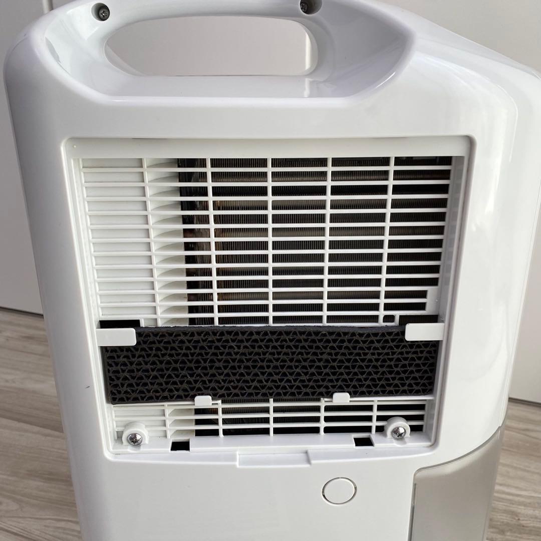 CORONA（コロナ）衣類乾燥除湿器　CD-P63A2 ホワイト　2021年製