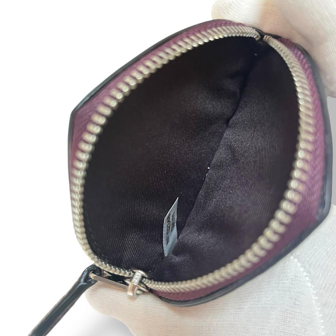 極美品✨コーチ　ハートスタッズケース バッグキーリング チャーム