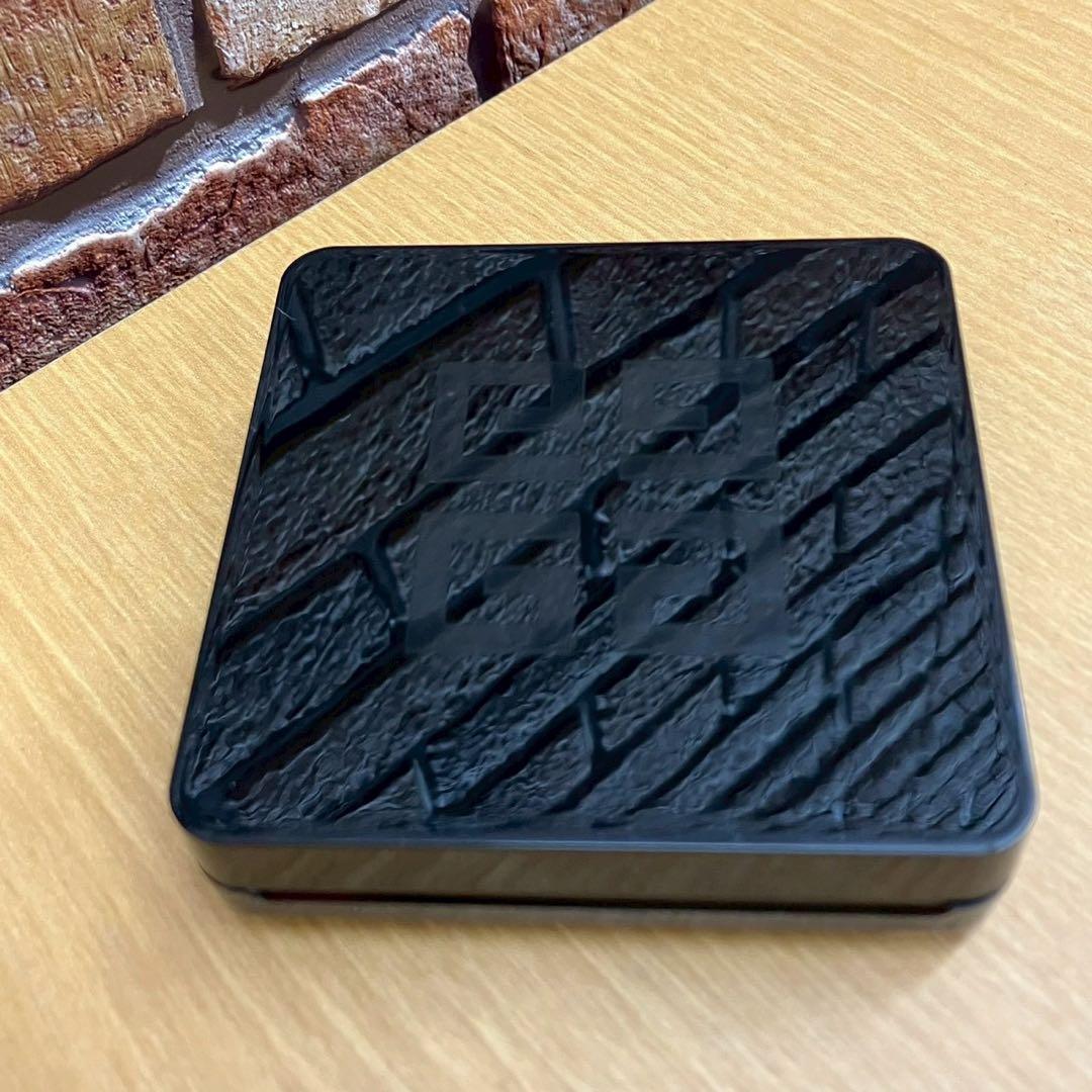 ☆ジバンシィ　ソワンノワール　UVコンパクト　12g