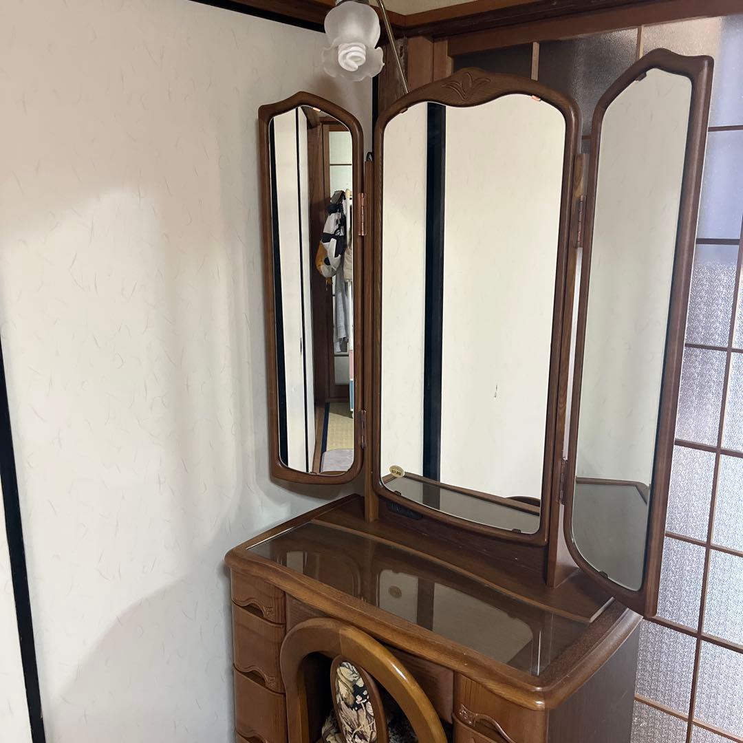 お値下げ✨三面鏡ドレッサー 鏡台 ランプコンセント付き 昭和レトロ 鈴木木工家具