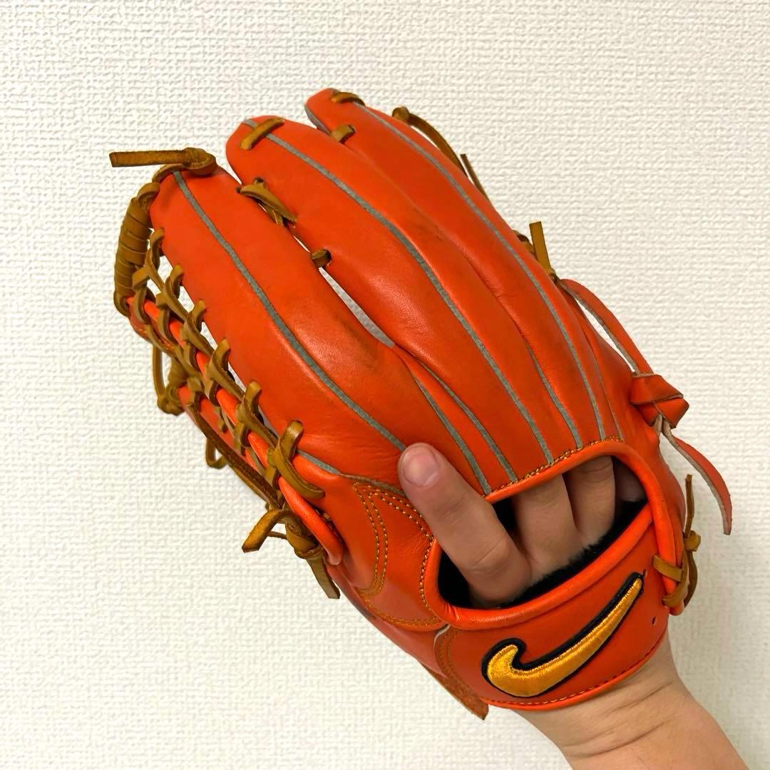 011 ナイキ ダイヤモンドレディ 型抜群 極美品 即戦力 軟式 外野手 左投げ