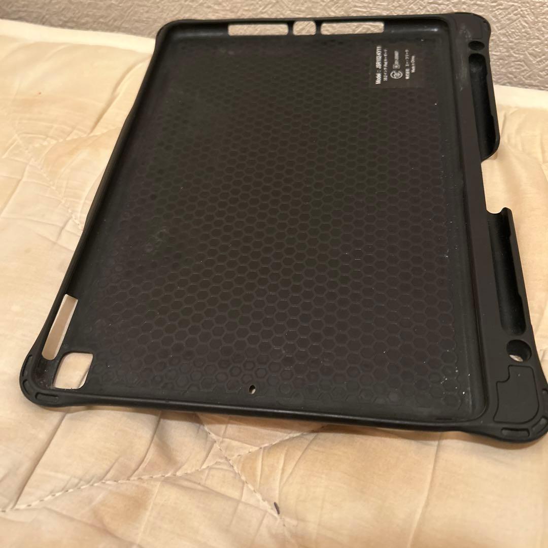 iPad10.2インチ第9世代Wi-Fi+Cellular64GB カバー付き
