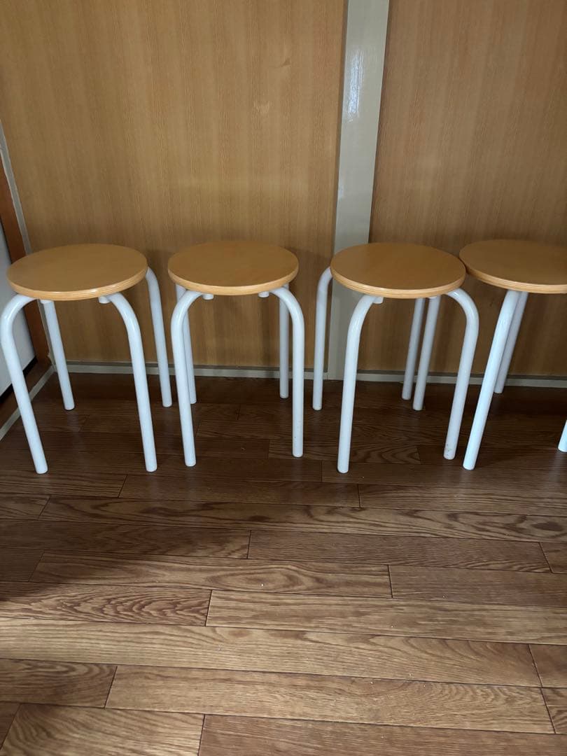 スチールパイプスタッキングスツール