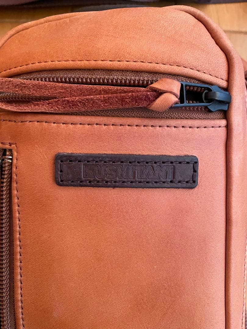 クシタニ2ウェイレッグバッグ