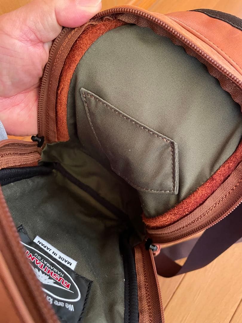 クシタニ2ウェイレッグバッグ