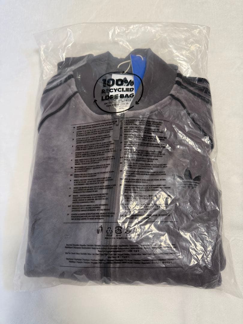 完売品‼️新品　アディカラーSST ベロアトラックトップ　JX1562 ジャージ