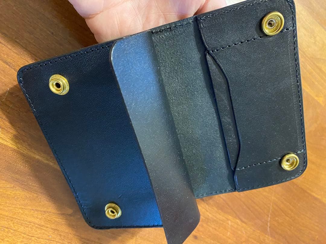 トラッカーウォレット　ミドル　三層　栃木レザー　ブラック