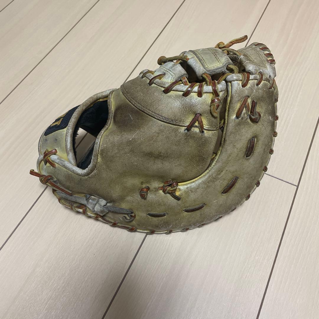 ZETTファーストミット左投げ用（硬式用）