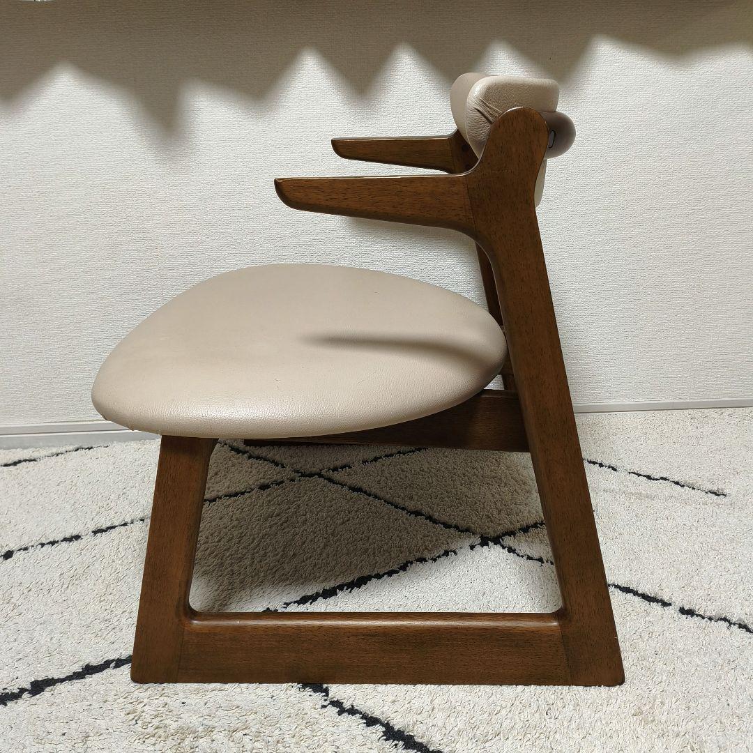 【美品】起立木工 キャスパーチェア casper 座椅子 300R-BE