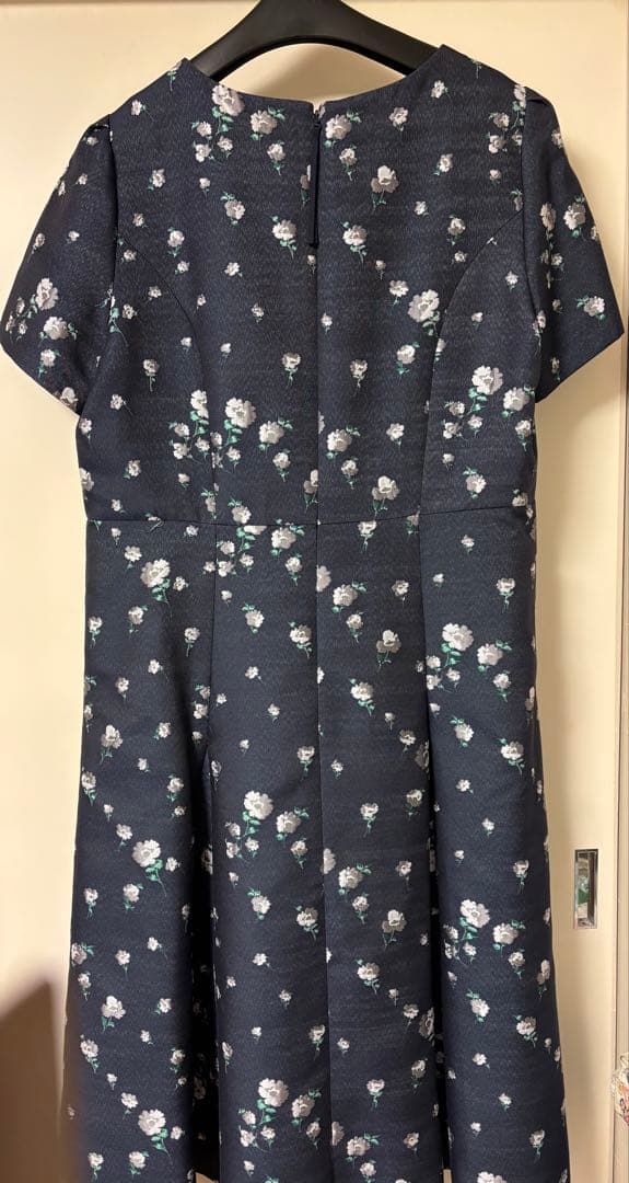 フラワージャガードワンピース