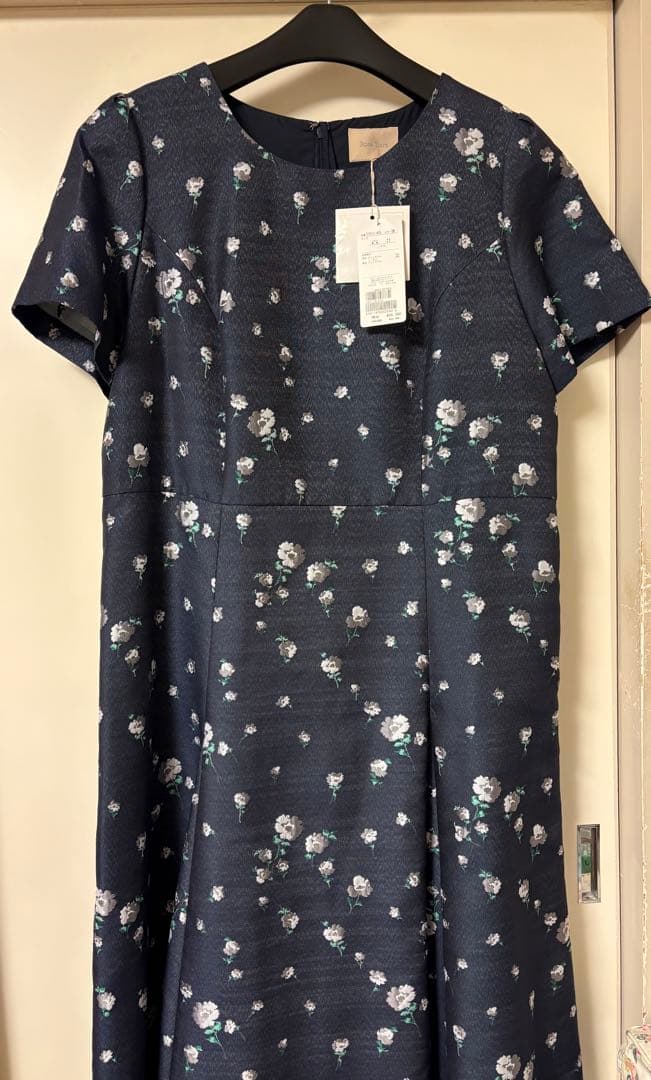 フラワージャガードワンピース