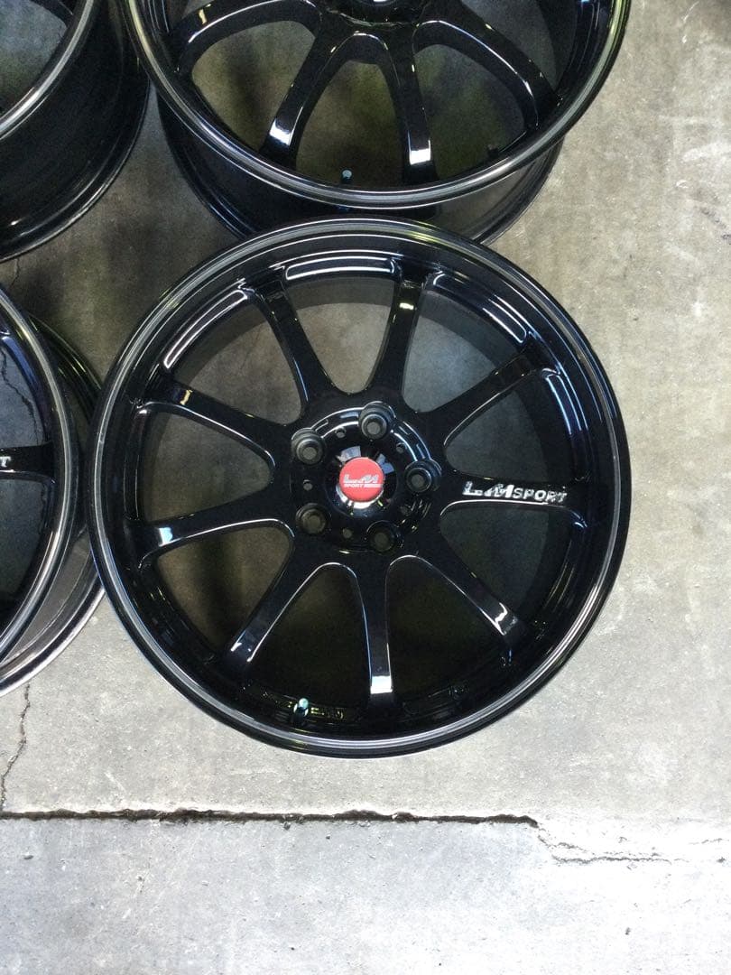 レアマイスター LM SPORTファイナル 18インチ