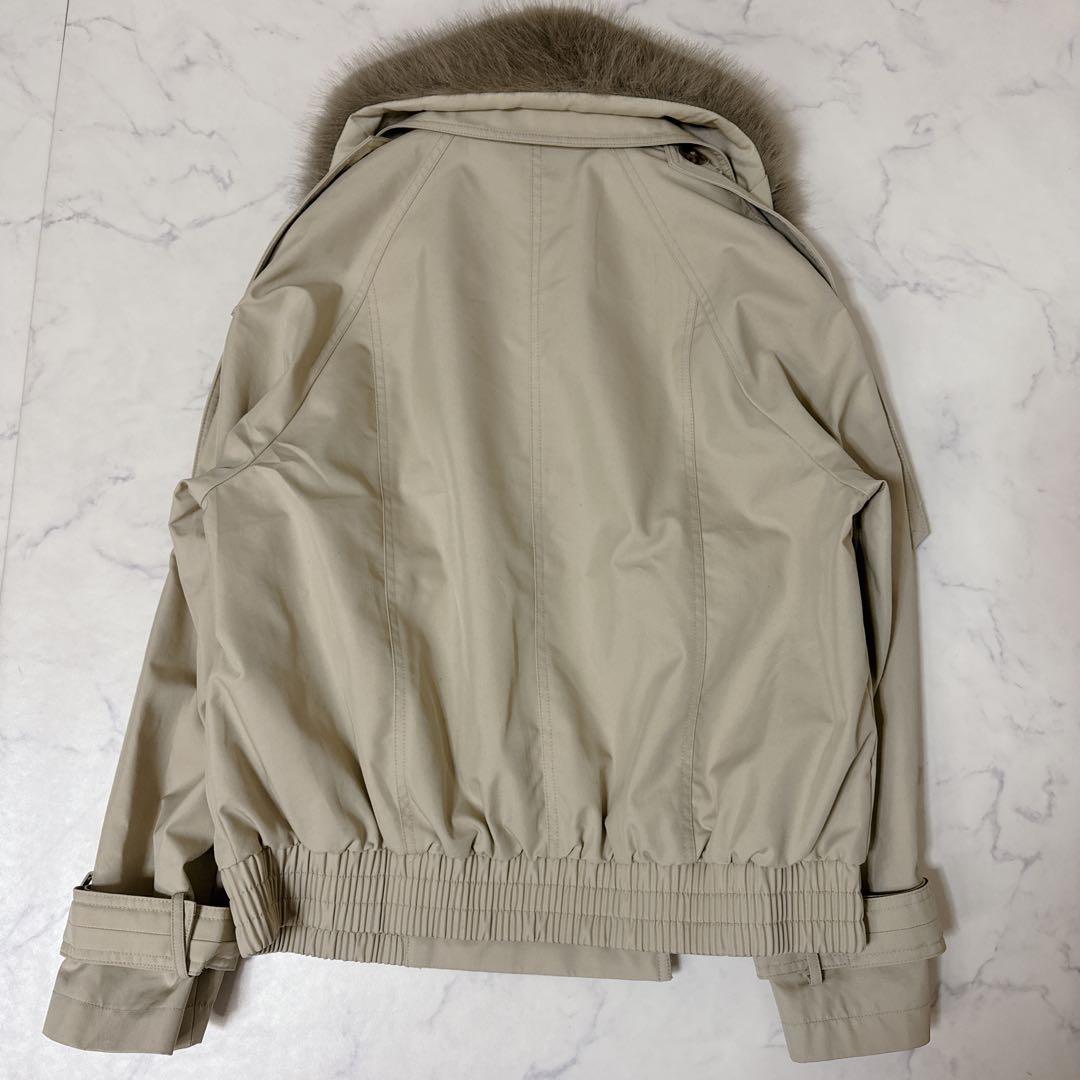 ✨新品未使用✨ZARA ベージュ ショートトレンチコート ファー付き