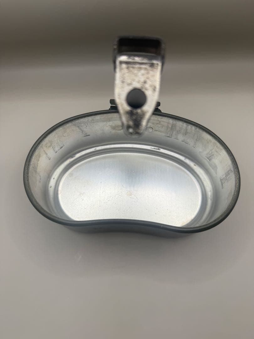 【美品】【レア】ドイツ軍 アルミ飯盒 OSIM75 メスキット　はんごうキャンプ