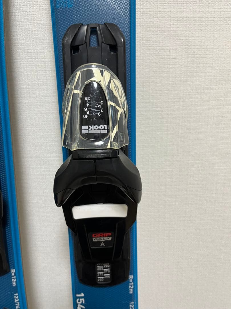 ROSSIGNOL REACT 2 154cm + ビンディング + ストック