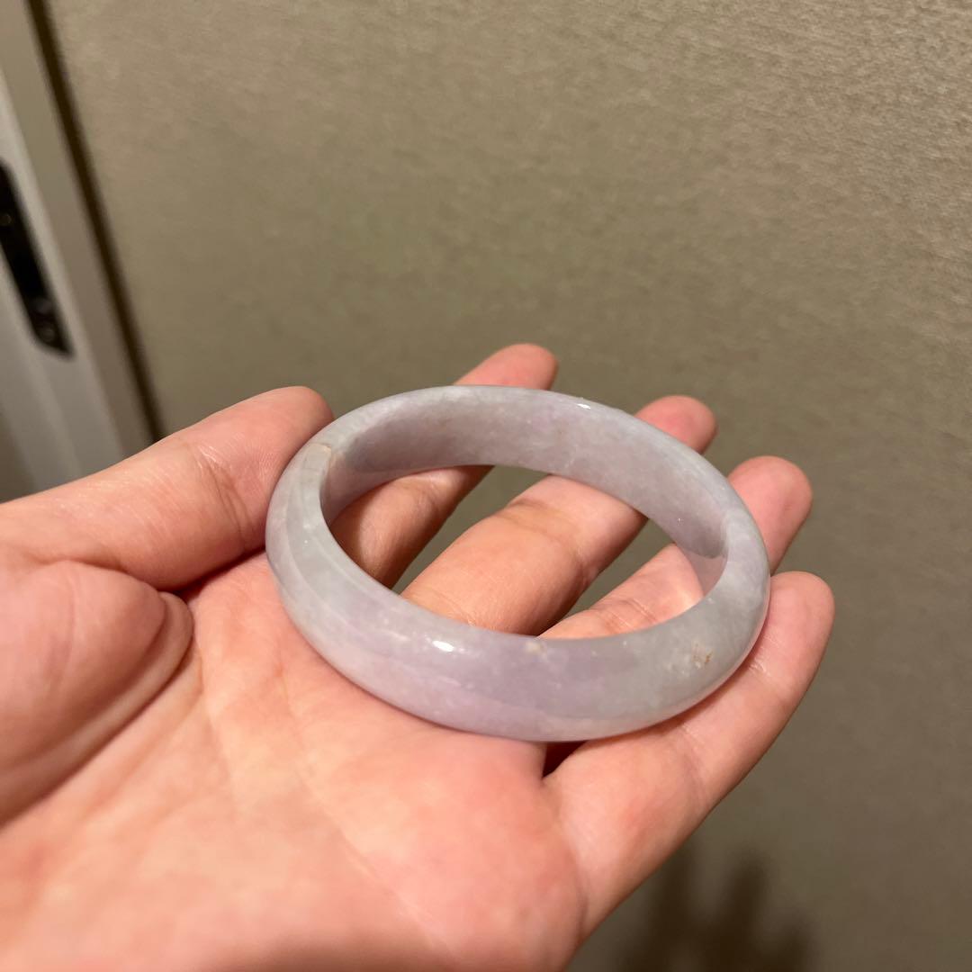 【鑑別書付】ミャンマー産本翡翠のバングル(高透過度:内径55ミリ)