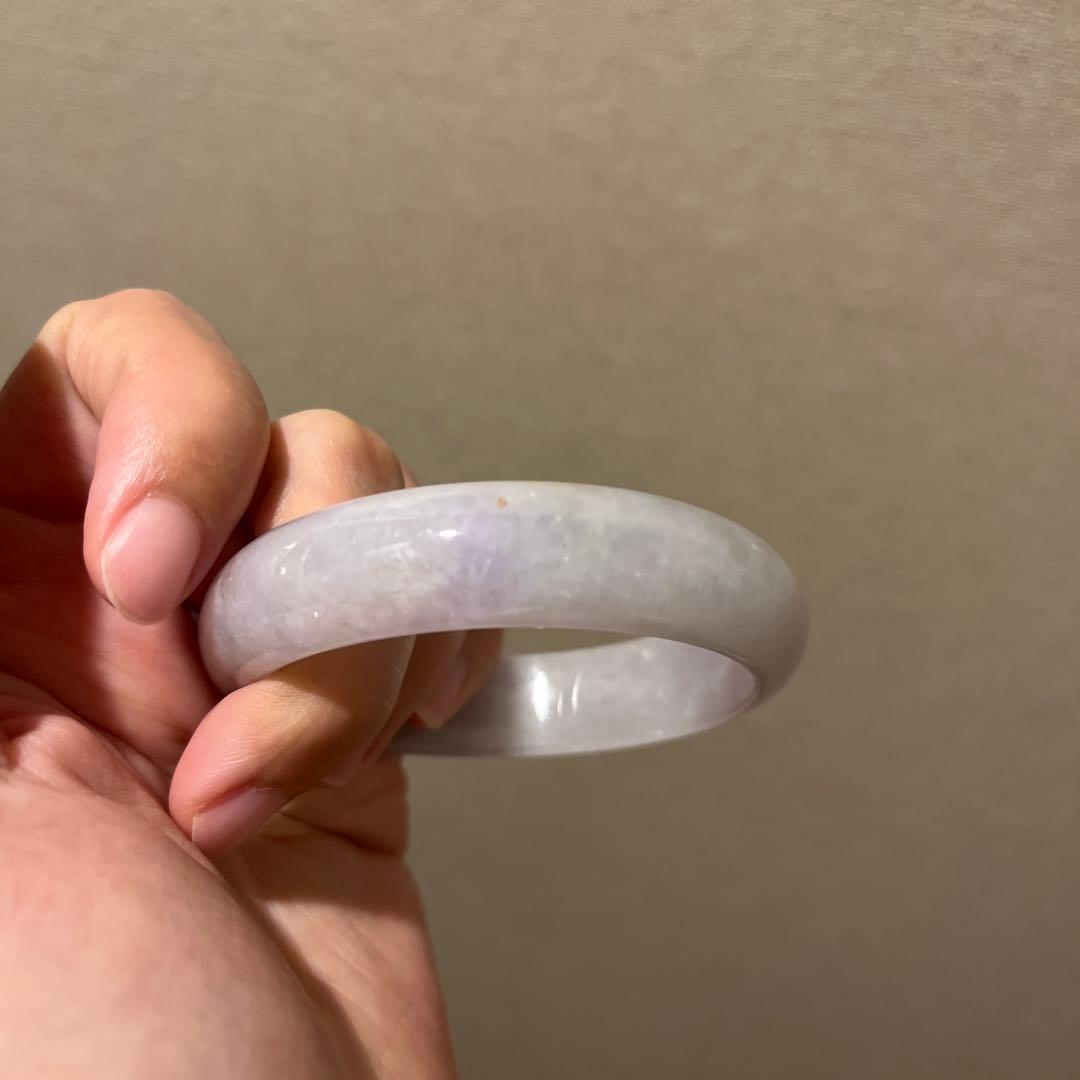 【鑑別書付】ミャンマー産本翡翠のバングル(高透過度:内径55ミリ)