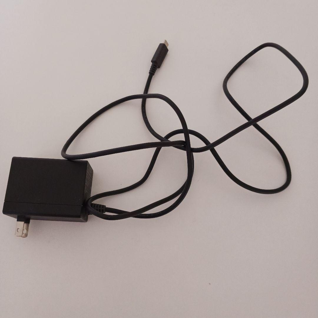 Nintendo Switch Lite ピンク 本体　充電器付き