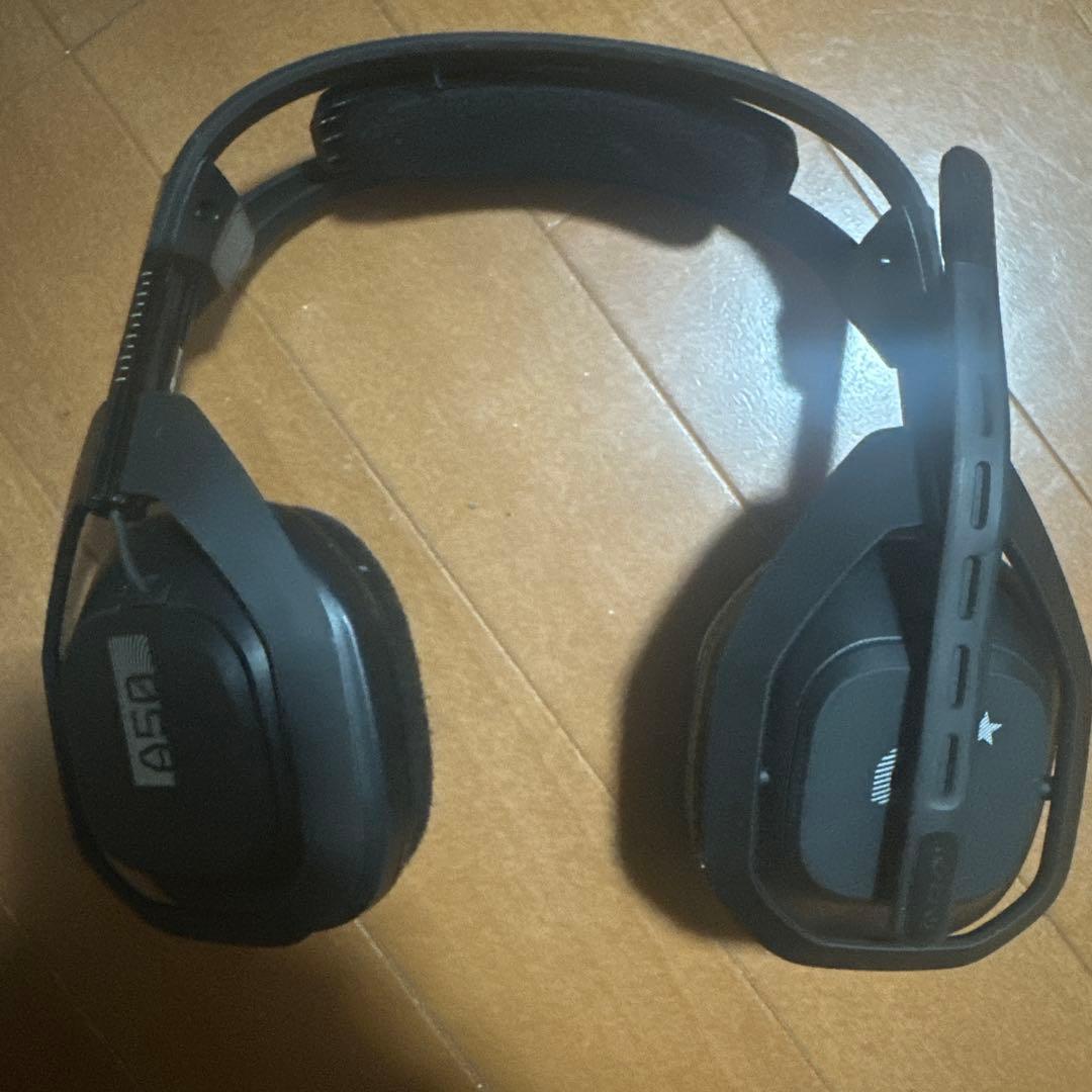 ASTRO A50 ワイヤレスヘッドセット + ベースステーション