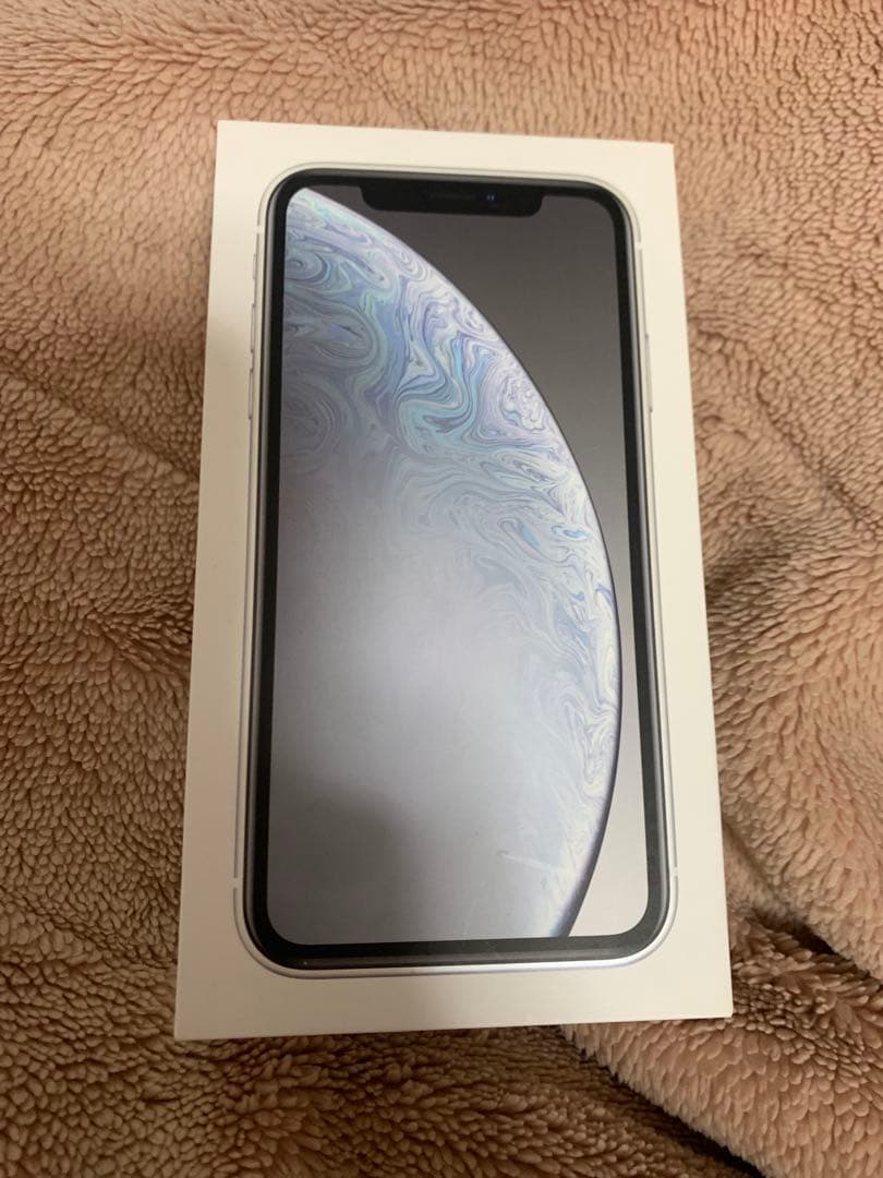 Apple iPhone XR ホワイト ※画面不良のみ すぐ使える