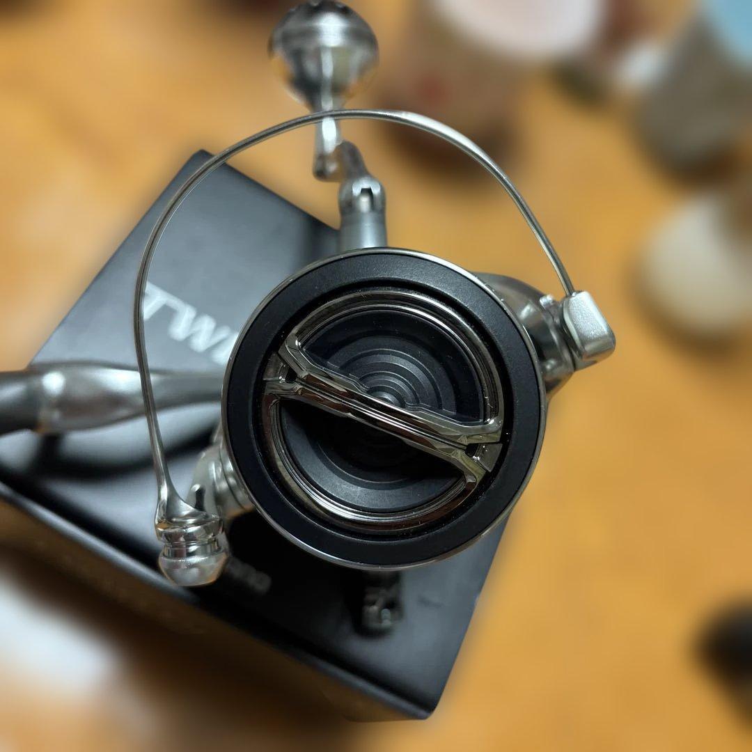 覇*歌様 超美品SHIMANO 23STRADIC C5000XGスピニングリー