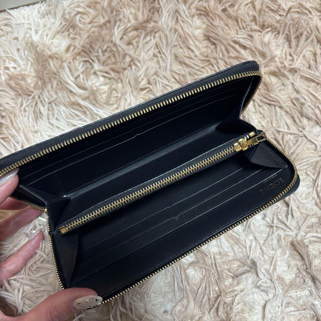LOEWE 長財布