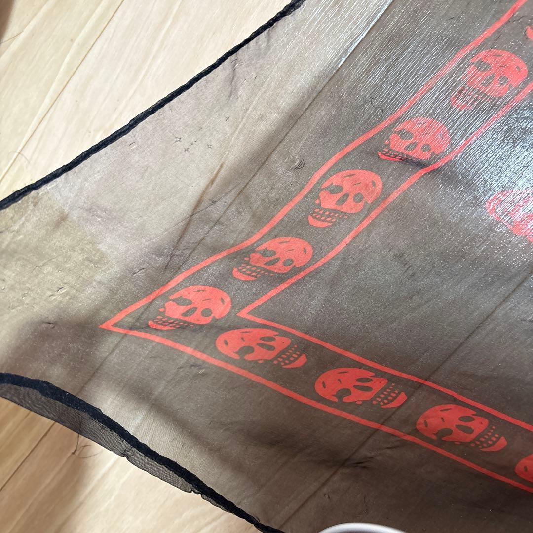 alexander mcqueen スカーフ スカル レッド