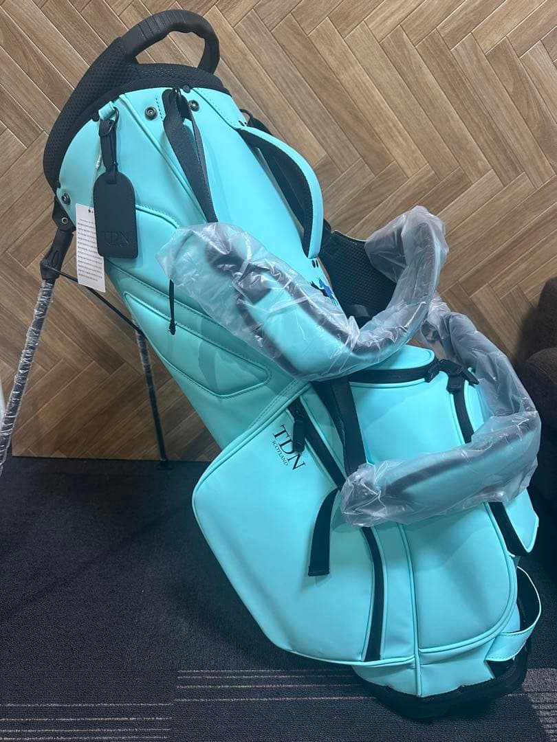 TDNゴルフスコットランド 新品未使用　スタンドキャディーバック　ターコイズ