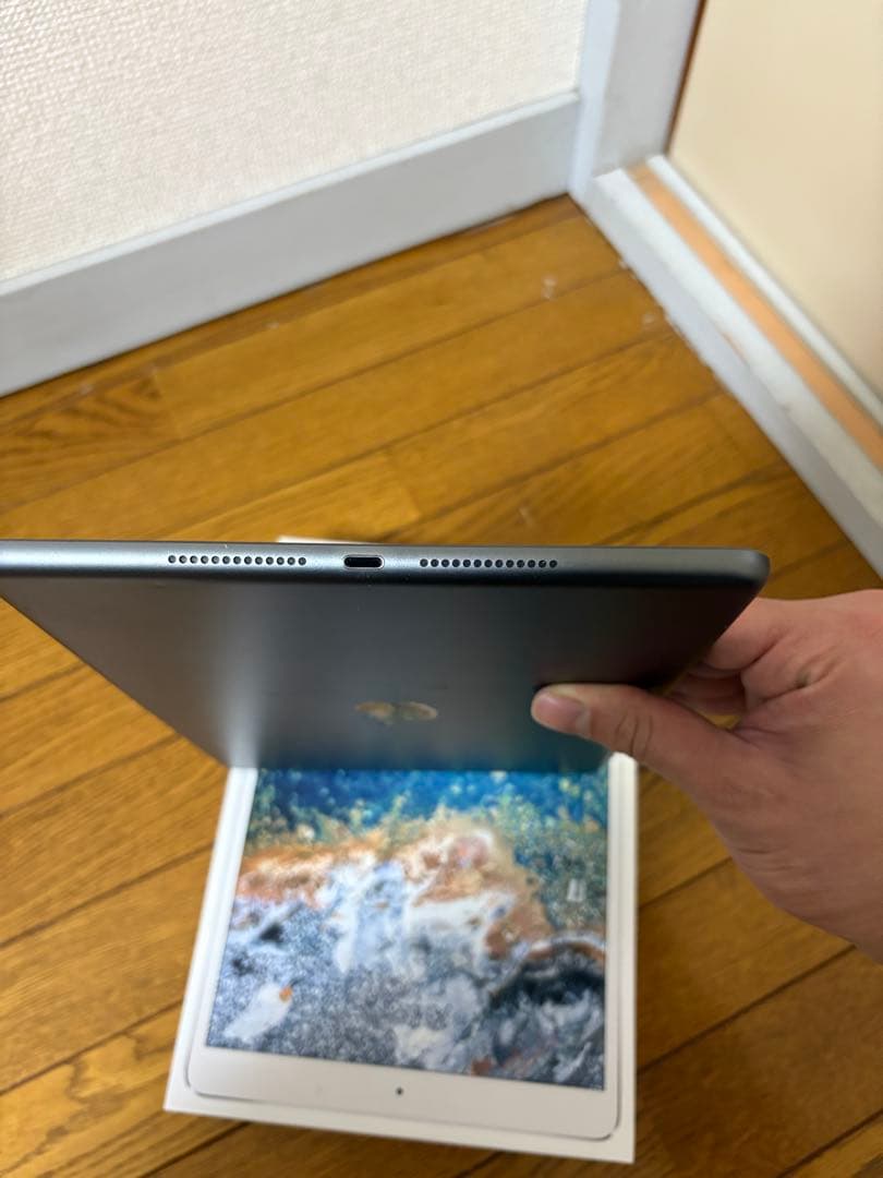 Apple Ipad 第8世代 32GB バテッリー容量96%