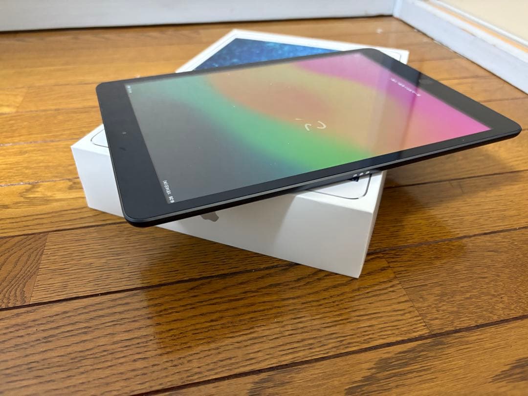 Apple Ipad 第8世代 32GB バテッリー容量96%