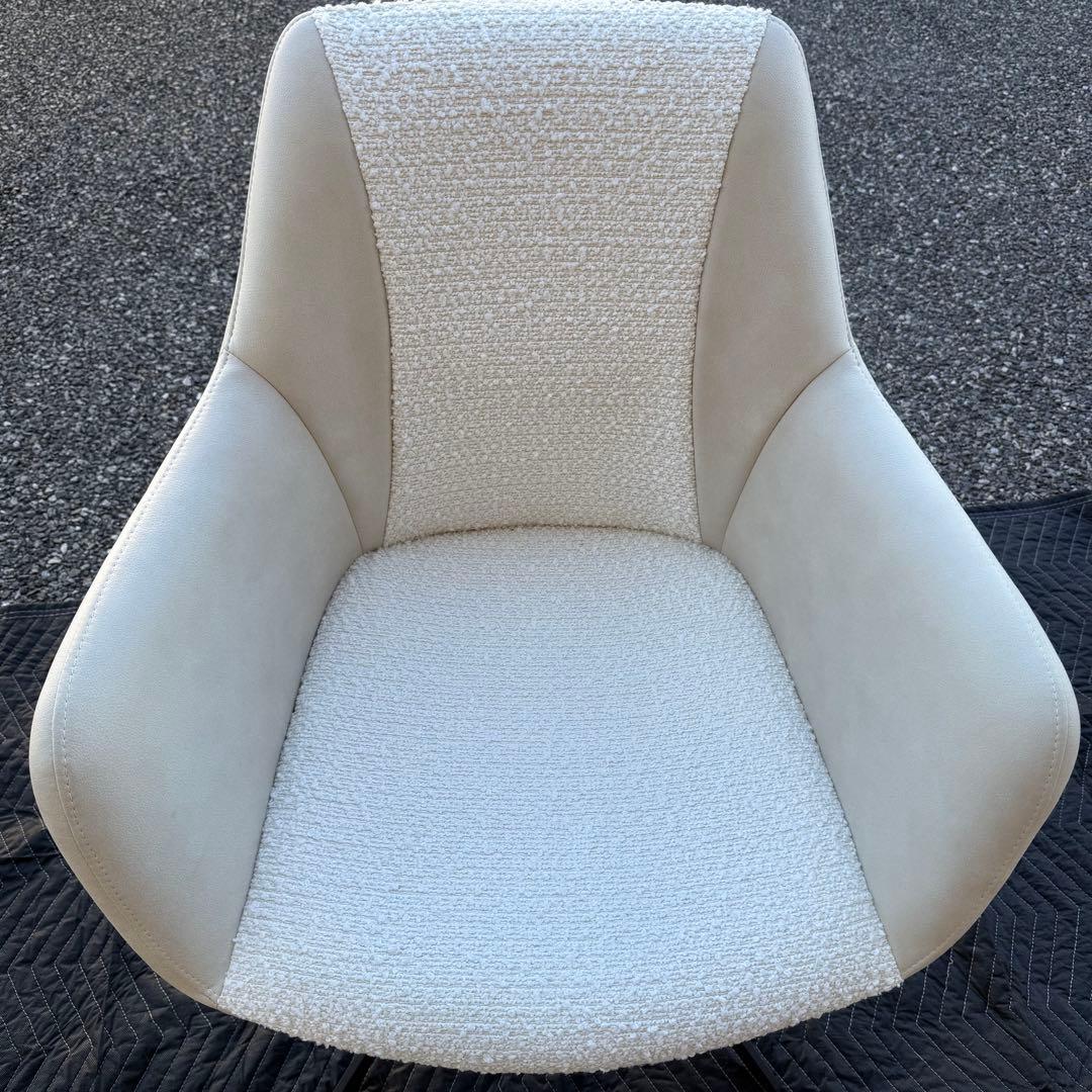 ② アルモニア ダイニングチェア 椅子　回転式　一脚 ラウンジチェア