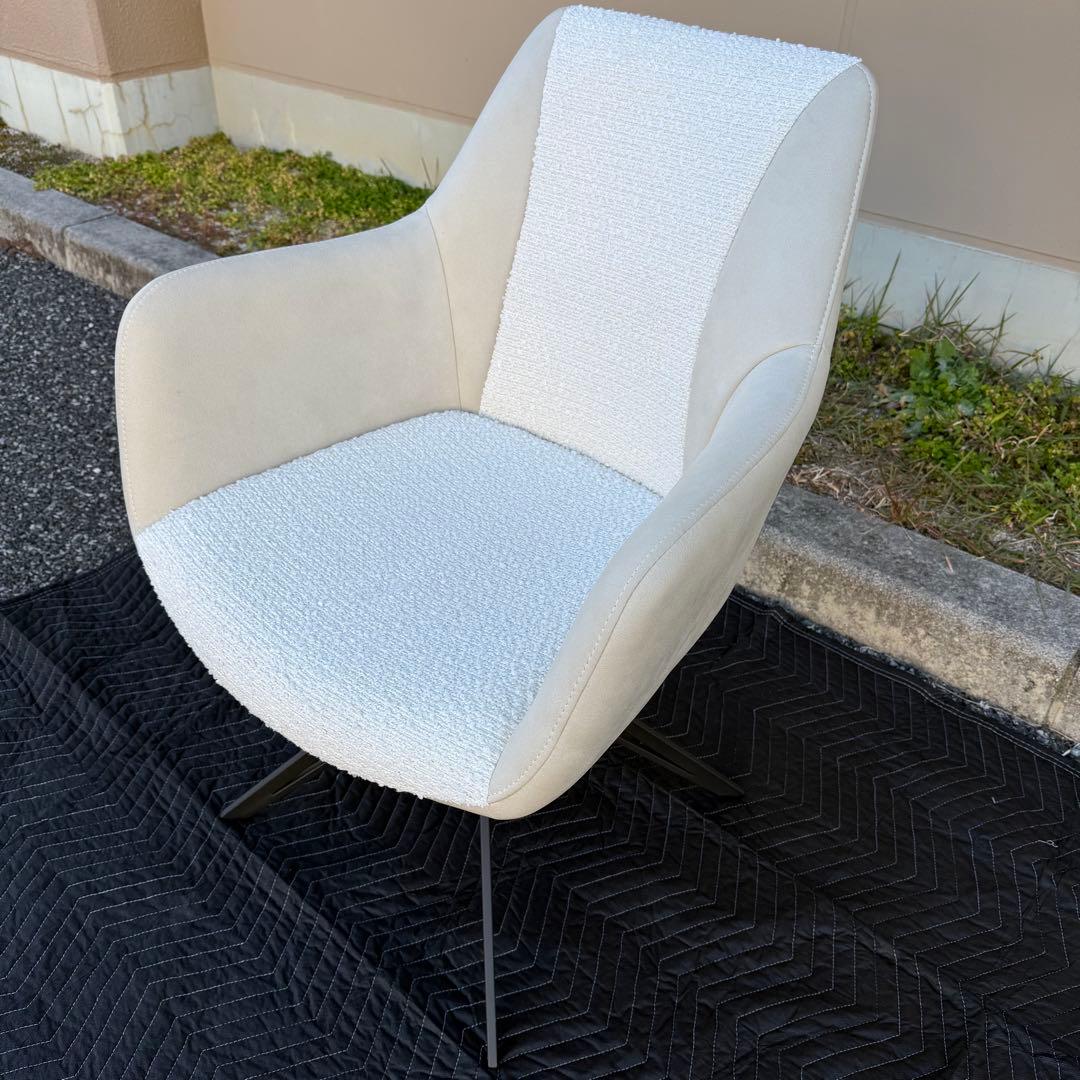 ② アルモニア ダイニングチェア 椅子　回転式　一脚 ラウンジチェア