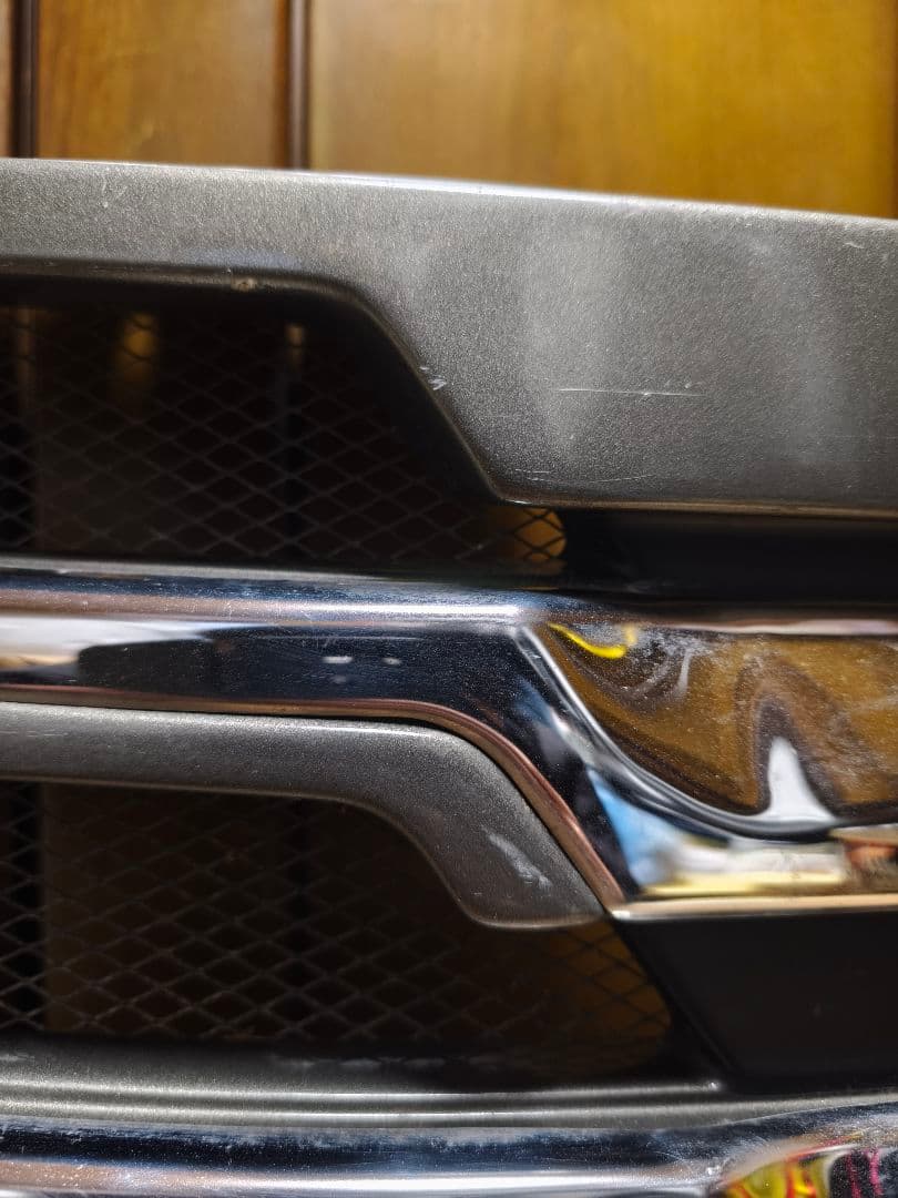 E52　エルグランド　フロントグリル　レジーナ　フレーダーマウス　カスタム　社外