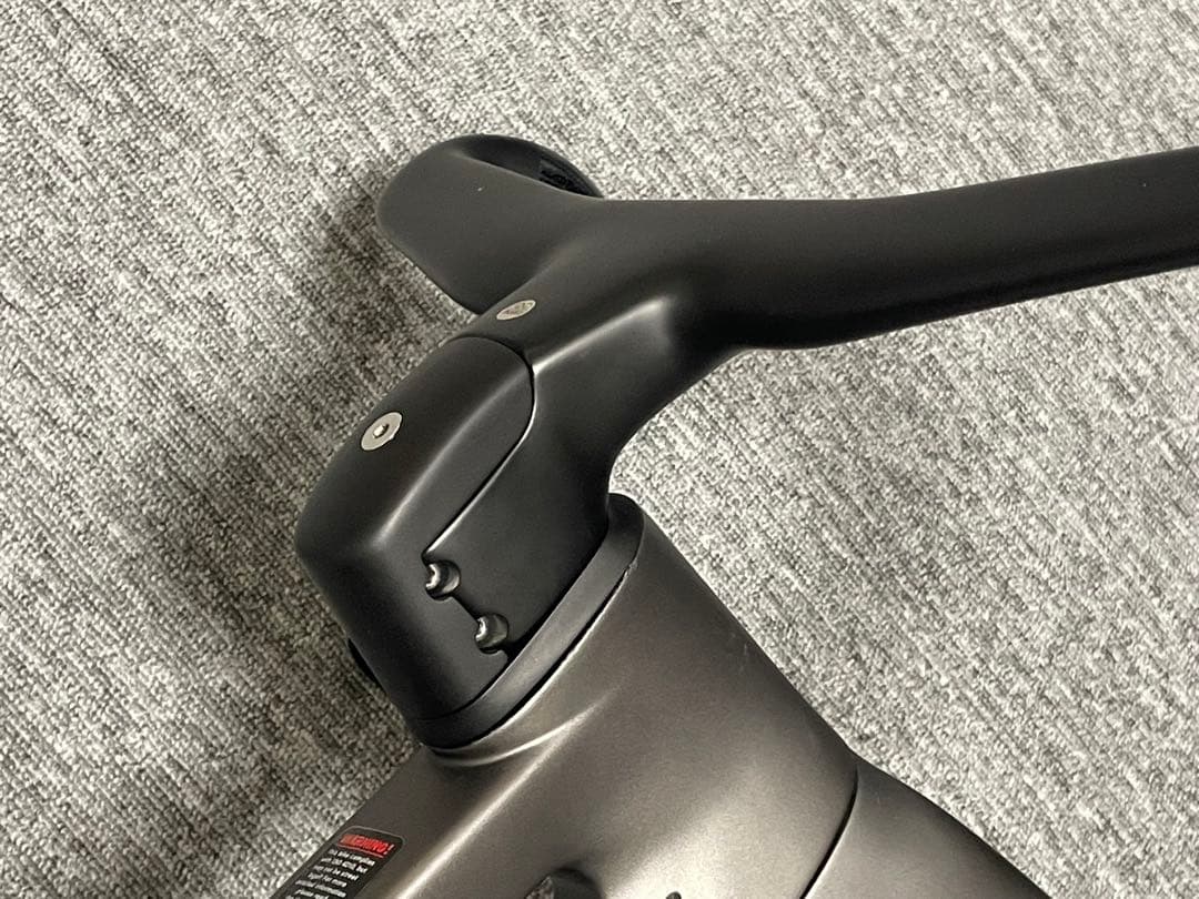 貧脚　FELT AR シリーズ専用 完全内装エアロカーボンハンドルキット