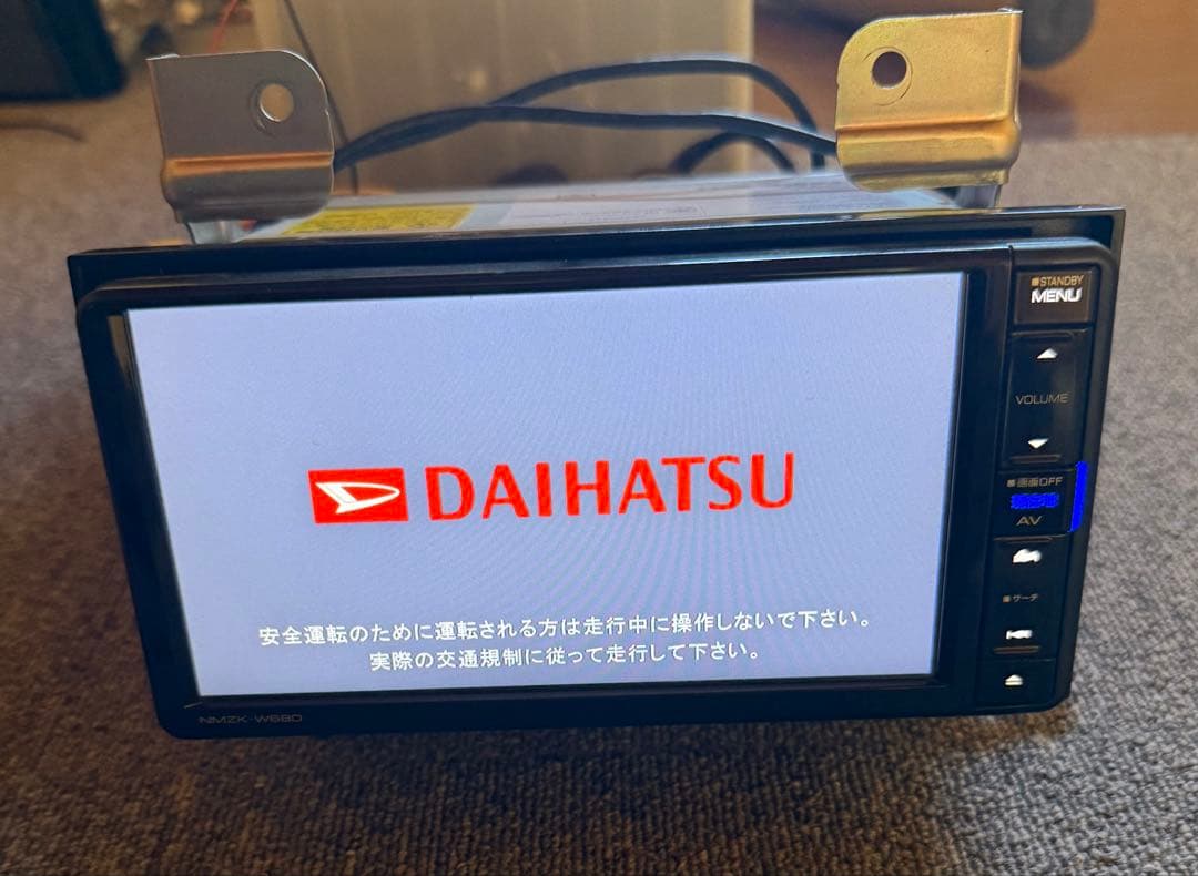 DAIHATSU NMZX-W680 カーナビ 7インチ