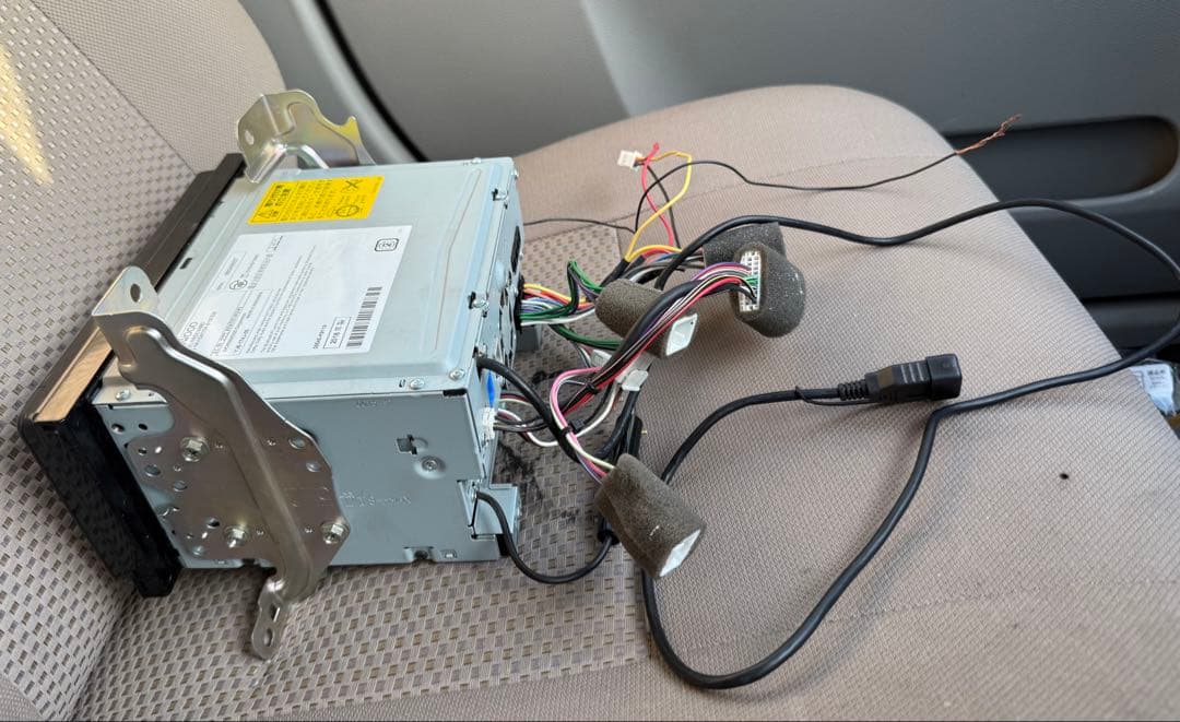 DAIHATSU NMZX-W680 カーナビ 7インチ